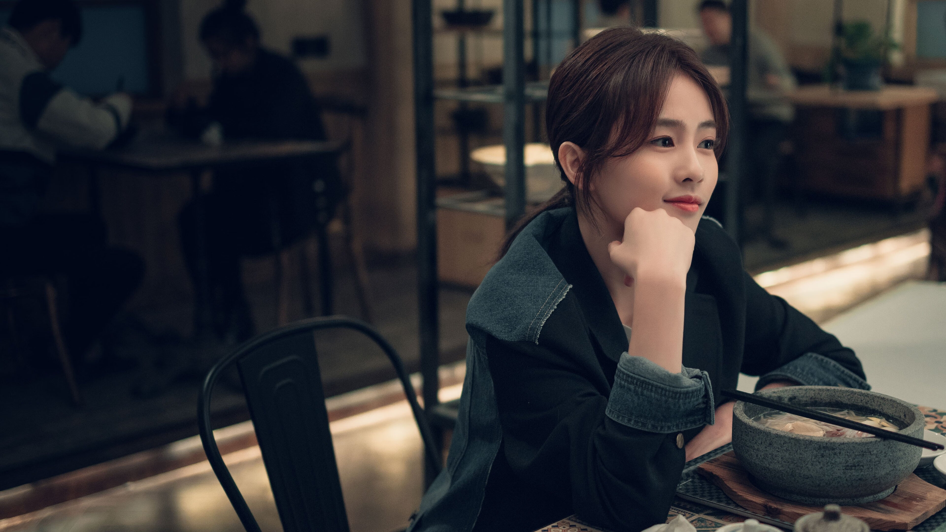 当太阳抵达天空的顶点,总决赛之夜布克的存在感哲学