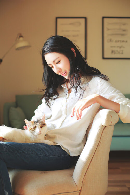 引擎轰鸣与地板摩擦，当F1策略思维遇见篮球硬仗