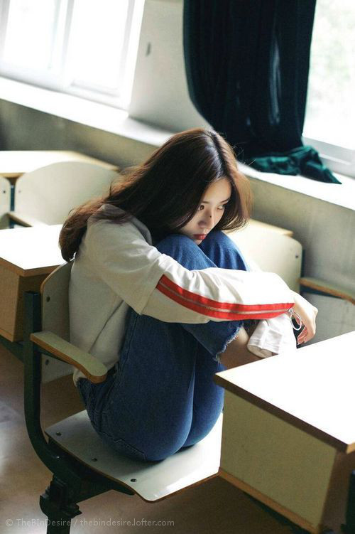 南美风暴席卷欧陆豪门，秘鲁碾压西班牙书写D组神话，京多安老将发威率德国队同奏凯歌—2026世界杯死亡之组悬念再升级
